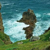 die Klippen am der Ruine Grosnez Castle