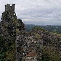 auf der Burg Trosky