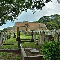 Friedhof mit Kirche