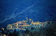 Blick auf San Piero in Campo